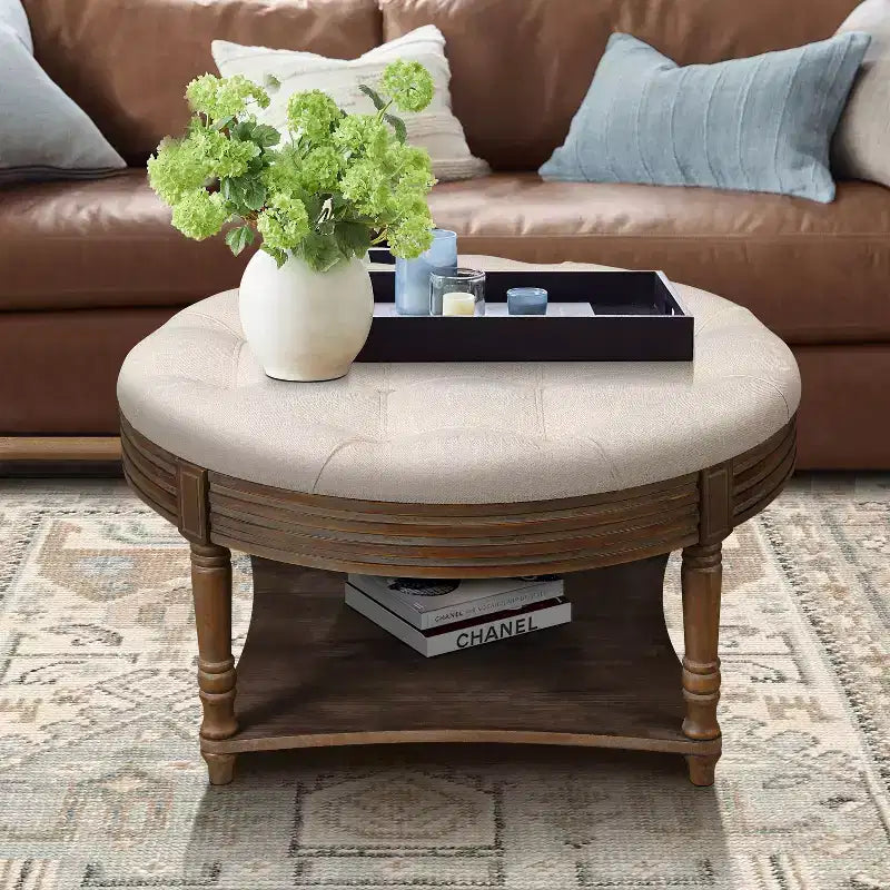 Table basse ronde pouf étanche avec design capitonné