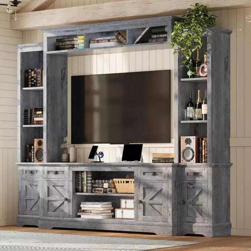 Meuble TV mural de style rustique avec étagères intégrées